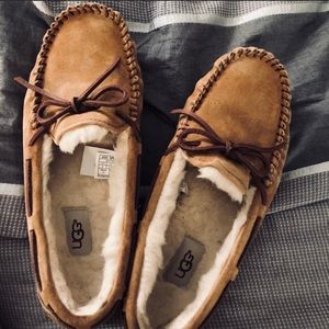 UGG MOCCASINS